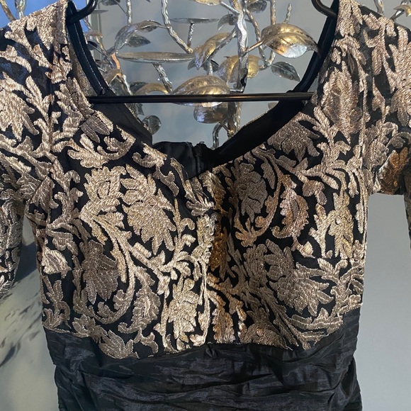 Alex Evenings Black Gold Lace Gown - Picture 3 of 11